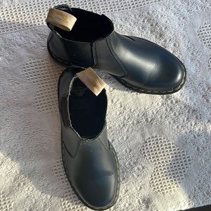Dr Marten’s Felix Vegan Chelsea boots